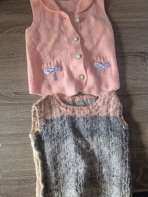 Girls' woolen jackets like new, 9-12 months, 2 pieces
