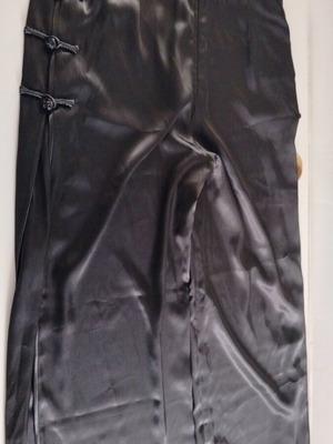 Black satin flare pants like new, size small