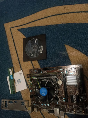 Μητρική MSI H110M Pro-VH με επεξεργαστή i5 7400 και 8GB DDR4 2400MHz RAM σαν καινούργιο