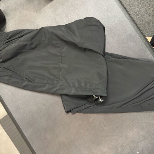 Inna Manoli waterproof set like new, black, pants M and top L