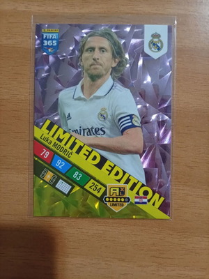 Panini FIFA 365 Adrenalyn XL 2022-2023 Limited Edition Modric Real Madrid κάρτα, μικρό μέγεθος