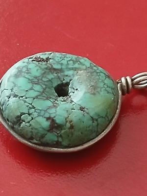 Turquoise pendant handmade, genuine, 3 cm, like new
