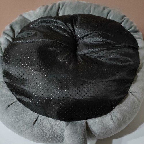 Cat bed like new with ears and tail