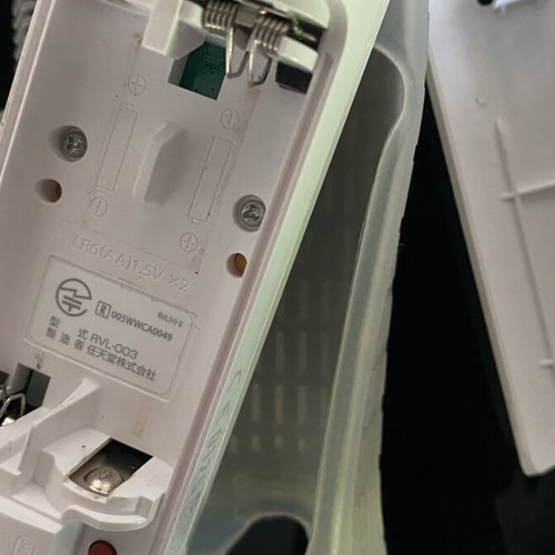 Nintendo Wii κονσόλα σαν καινούργιο με αξεσουάρ και 2 παιχνίδια Just Dance