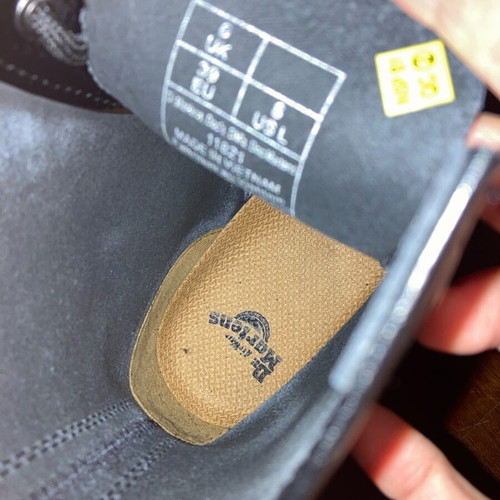 Dr Martens μποτάκια 1460W μαύρα σαν καινούργια no 39 αδιάβροχα