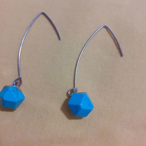 Amor Amor hanging earrings new with blue stones