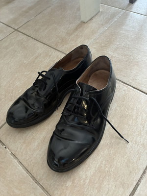 Men's black patent leather dress shoes ES size 43