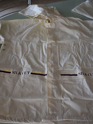 ΑΔΙΑΒΡΟΧΟ ΜΕ ΚΟΥΚΟΥΛΑ ΑΝΤΙΑΝΕΜΙΚΟ  SILK CUT  (L)