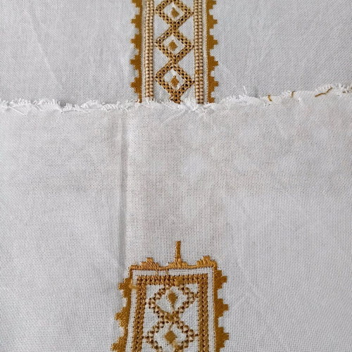 Cross embroidery new with karsaniki stitch on etamine fabric