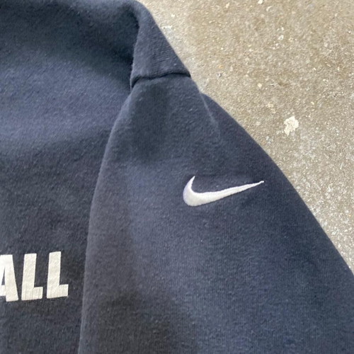 Nike Vintage Panther Basketball Sweater, L, black