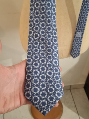 Hermes vintage μπλε μεταξωτή γραβάτα