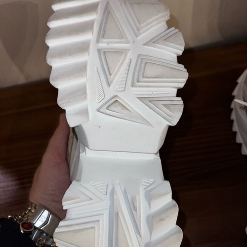 Roberto Cavalli athletic shoes like new, white and beige size 37