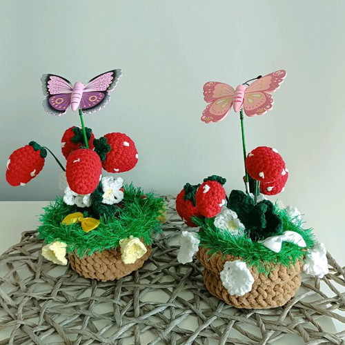 Handmade Strawberries New