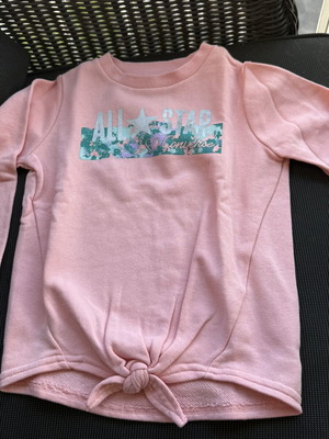 Converse girls' sweatshirt and leggings set, like new, age 4
