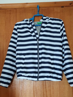 Benetton boys' jacket 10-12 years like new
