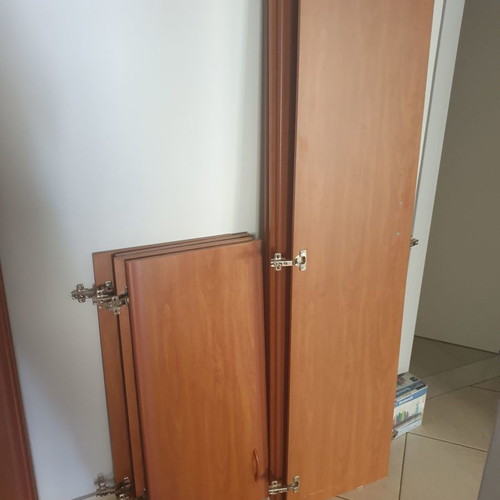 Wardrobe doors used, melamine, pack of 11 tall and 4 smaller