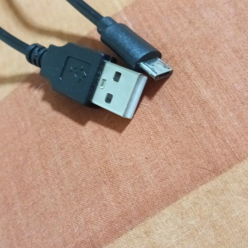 Micro USB cable slightly used, half meter length