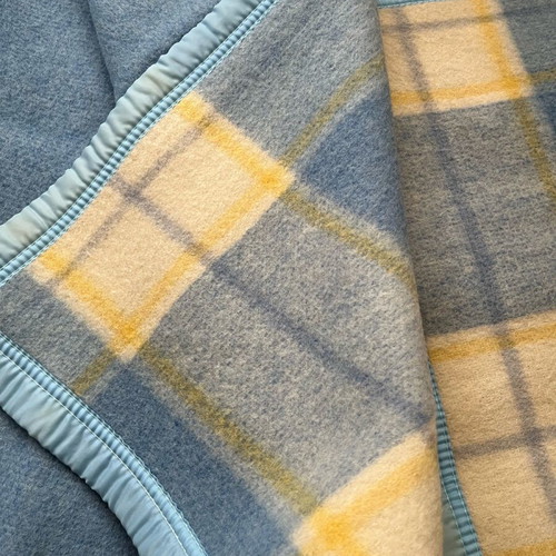 Omega wool blankets double-sided new, pack and single pieces
