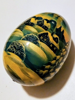 Vintage Russian wooden egg 10cm with lacquer and winter landscape