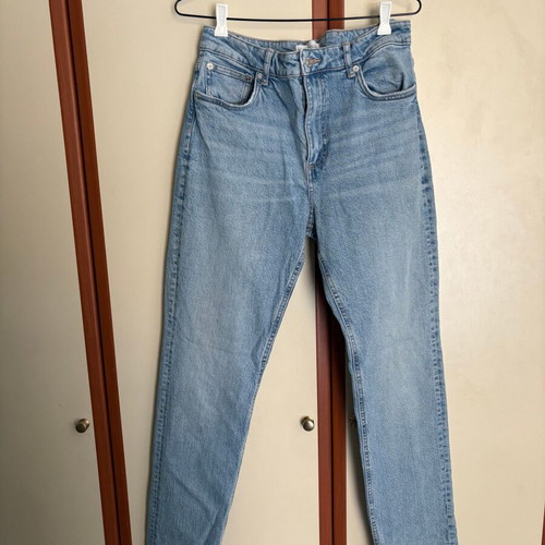 Zara jeans size 40 like new, high waist, blue