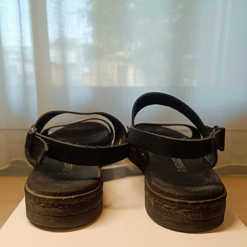Ragazza leather sandals like new, silver, size 37