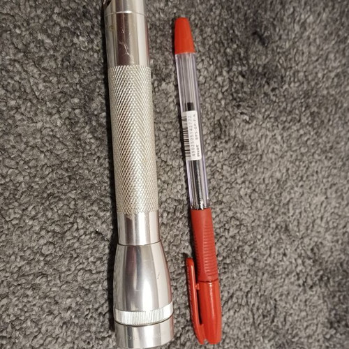 Mini Maglite flashlight like new