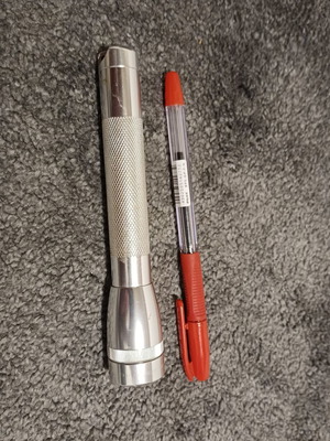 Mini Maglite flashlight like new