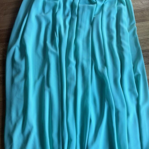 Long turquoise skirt like new, sizes S/M