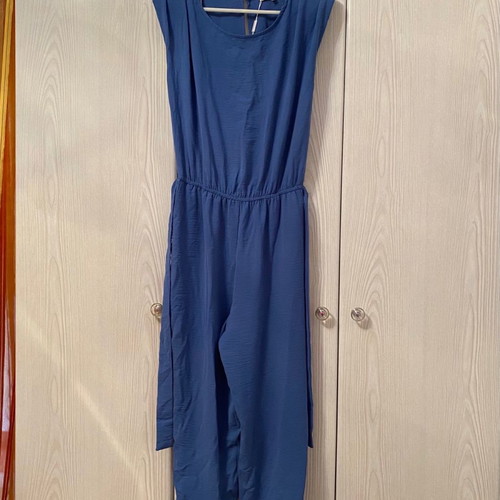 Maki Philosophy jumpsuit new, size Medium, blue