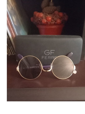 Gianfranco Ferre GF Sunglasses like new, purple details, violet lenses