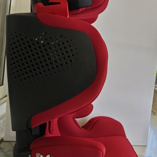 Recaro Mako Elite Select Child Car Seat Garnet Red like new