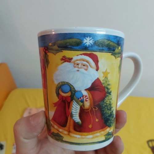 Santa Claus mug new