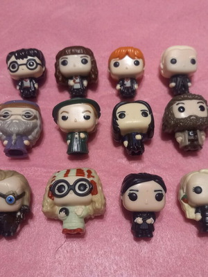 Harry Potter Funko Kinder like new, complete first collection
