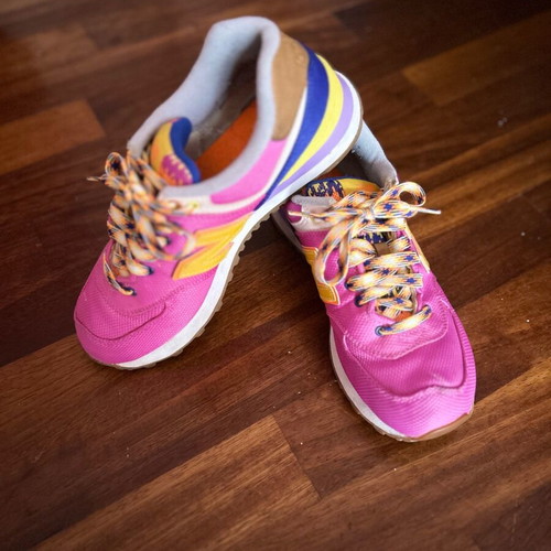 New Balance women's athletic shoes used, size 37.5, multicolor