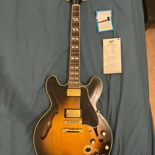 Gibson ES-345 Reissue 2003 Vintage Sunburst like new, gold hardware