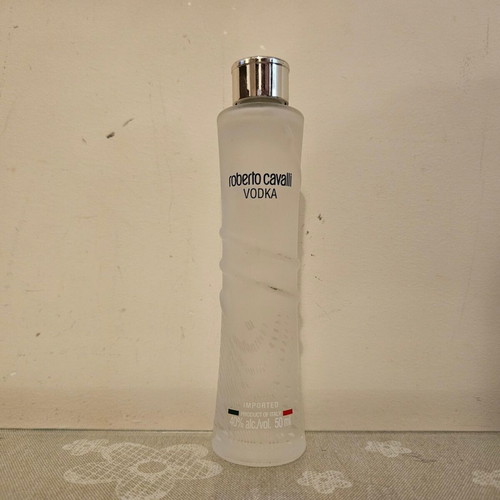 Roberto Cavalli vodka miniature 50ml new, glass bottle