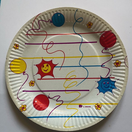 Disney vintage collectible napkins and plates like new