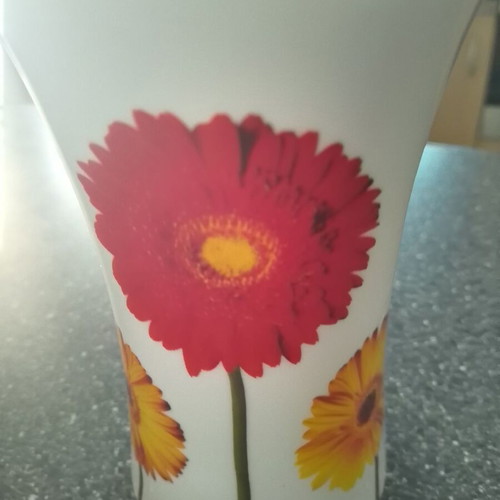 Konitz XL Mug bone china floral design like new