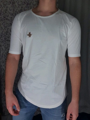 Crossover t-shirt XL μεταχειρισμένο, άσπρο
