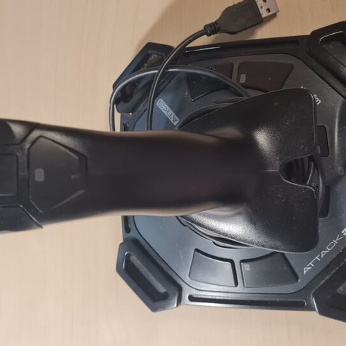 Logitech Attack 3 Joystick wired like new, compatible with PC