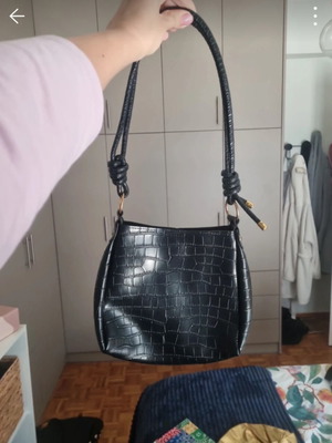 Set shoulder bag and wallet like new, black