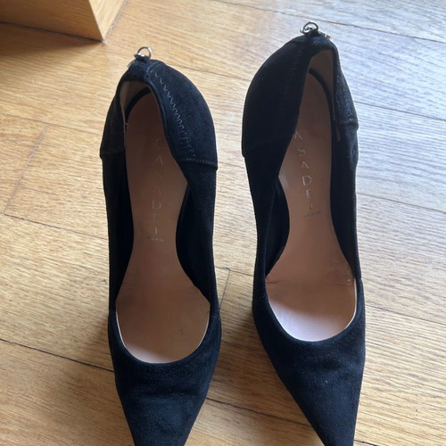 Casadei closed stiletto pump used, black, size 36