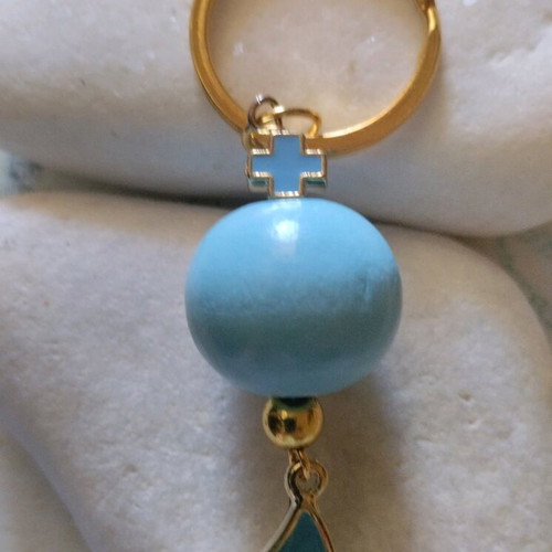Handmade baptismal martyrika keychains with cross and wooden beads, pack of 50