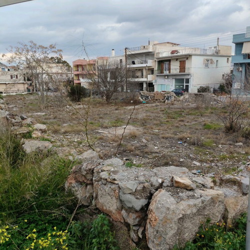 Οικόπεδο γωνιακό 2 στρεμμάτων στην Παλούκια Σαλαμίνας εντός σχεδίου