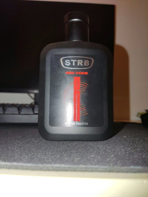 STR8 Red Code perfume like new, 95ml