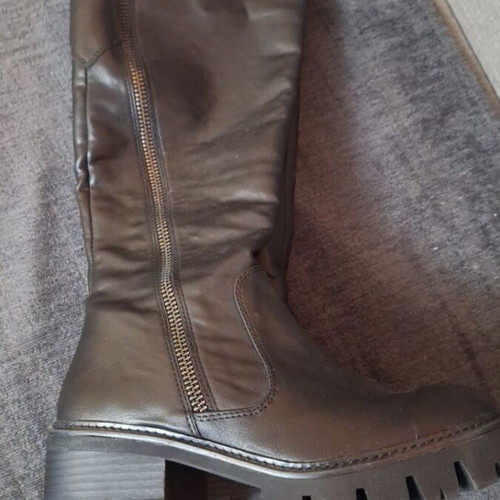 Marco Tozzi leather boots size 38 brown new