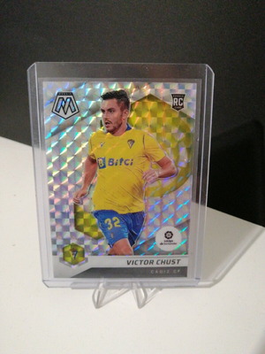 Victor Chust 2021-22 Panini Mosaic La Liga κάρτα σαν καινούργιο