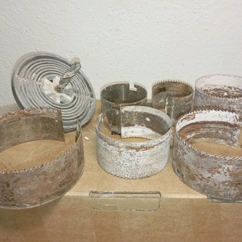 Set of 7 used hole saws