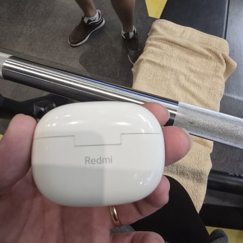 Xiaomi Redmi Buds 5 Pro case like new