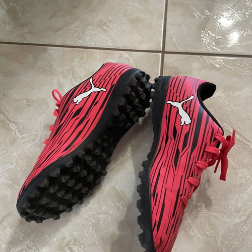 Puma kids' sports shoes size 33